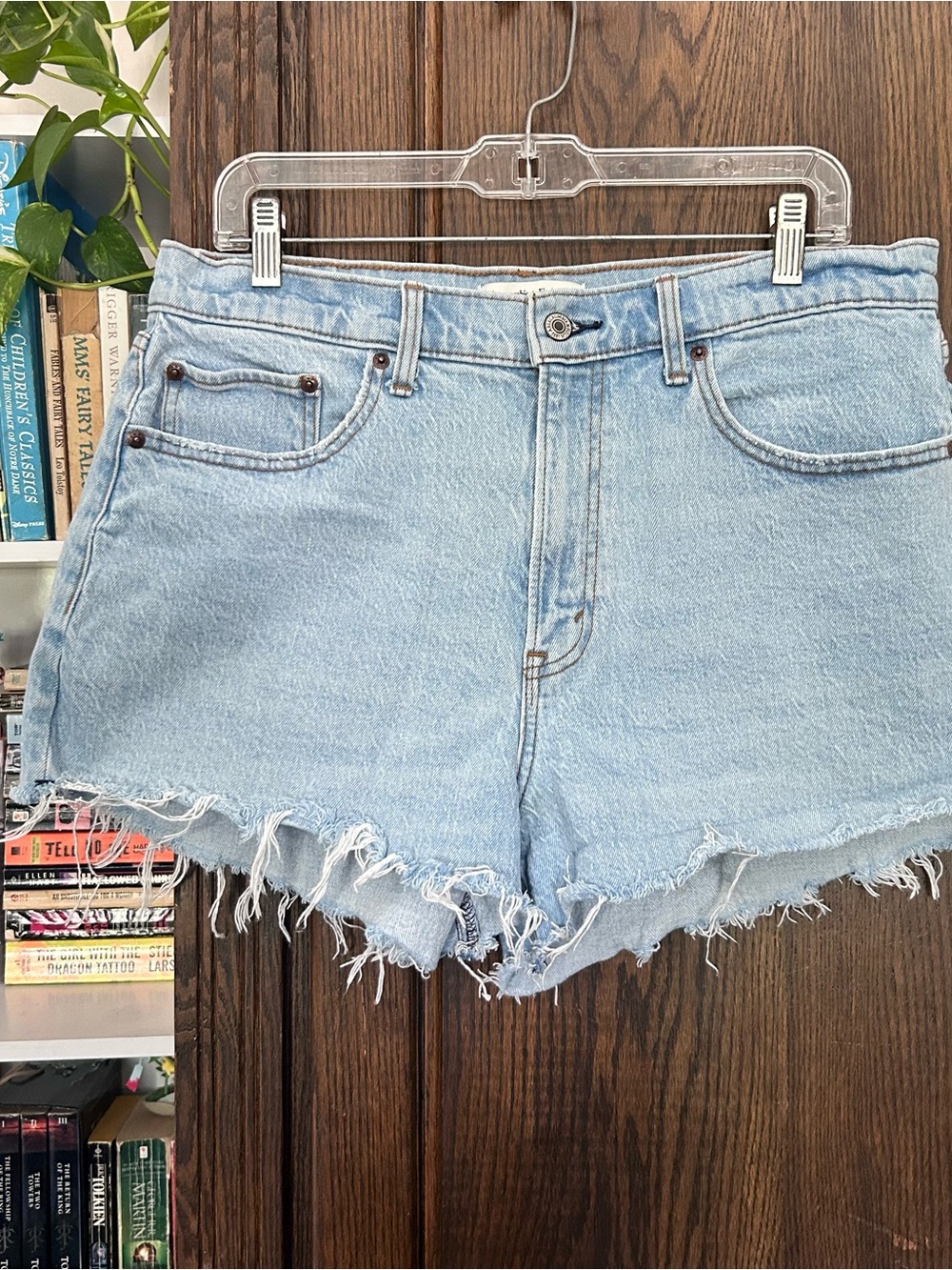 Abercrombie & Fitch The Mom Short : High Rise : Curve Love